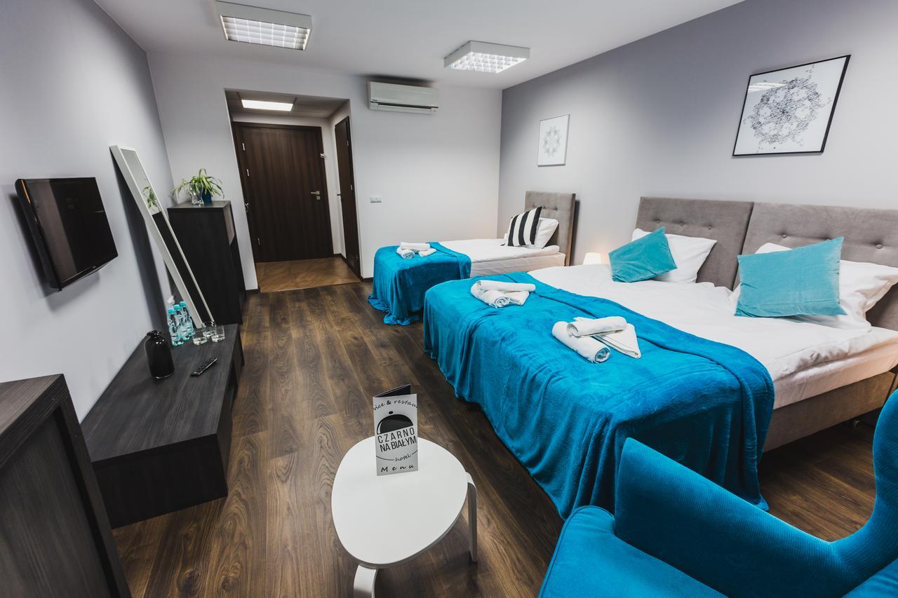 Czarno Na Bialym Hotel Krakow Luaran gambar