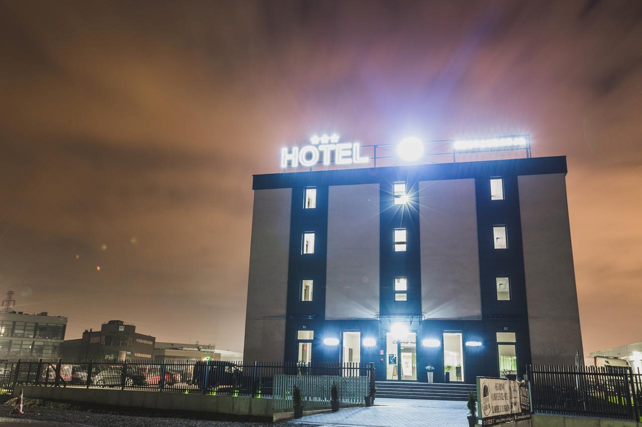 Czarno Na Bialym Hotel Krakow Luaran gambar