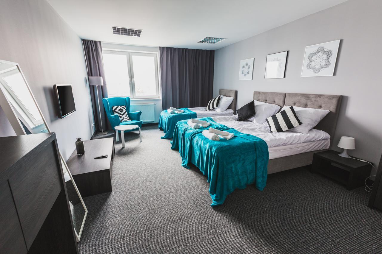 Czarno Na Bialym Hotel Krakow Luaran gambar
